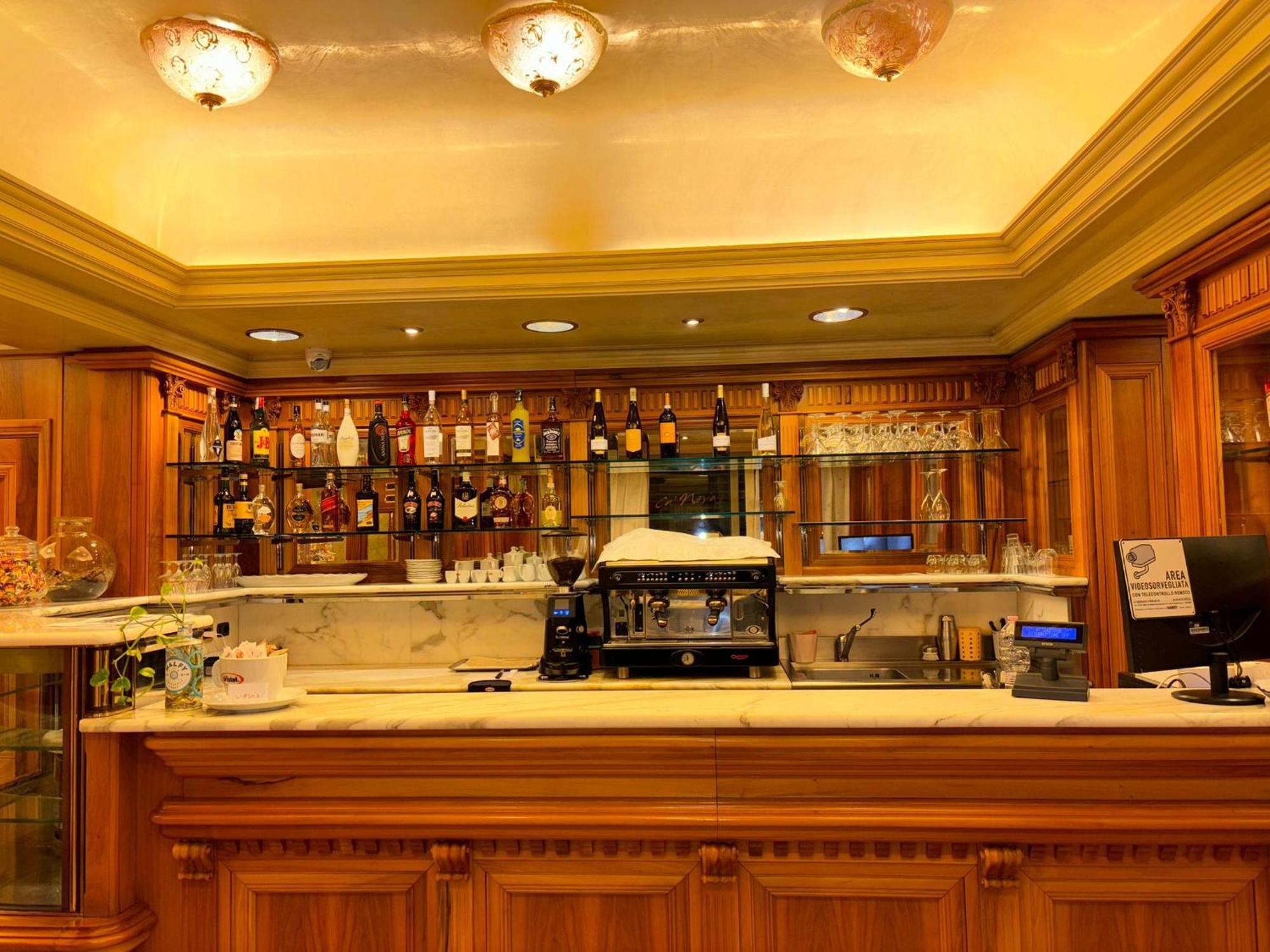 Hotel Ristorante Ca' Nova Venesia Bagian luar foto