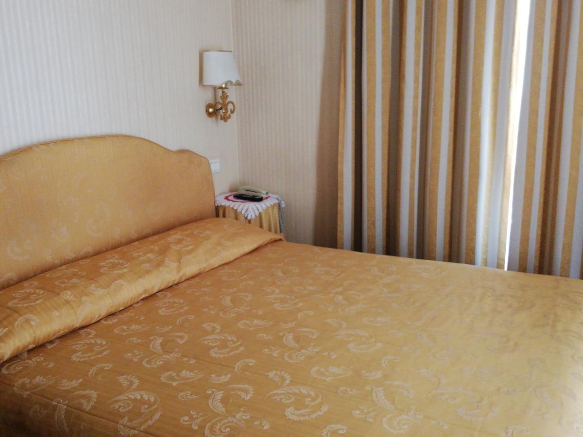 Hotel Ristorante Ca' Nova Venesia Bagian luar foto