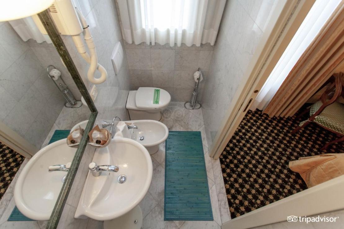 Hotel Ristorante Ca' Nova Venesia Bagian luar foto